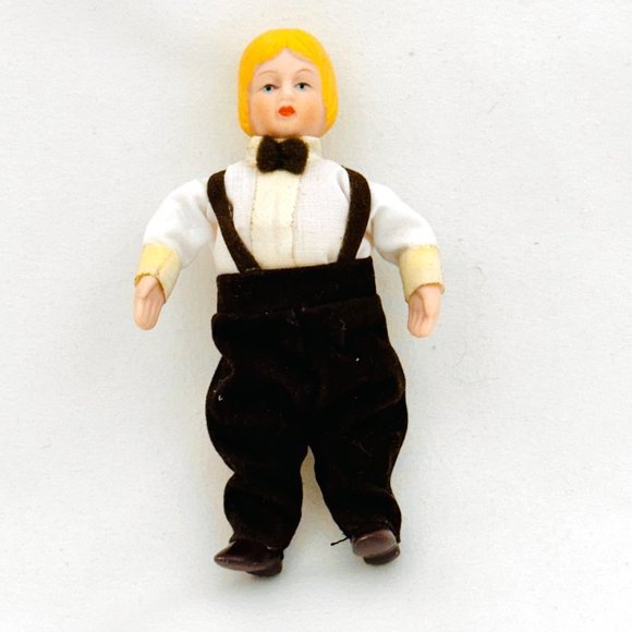 Chadwick Three Piece Family Set Dollhouse Dolls (1977) - Picture 5 of 8